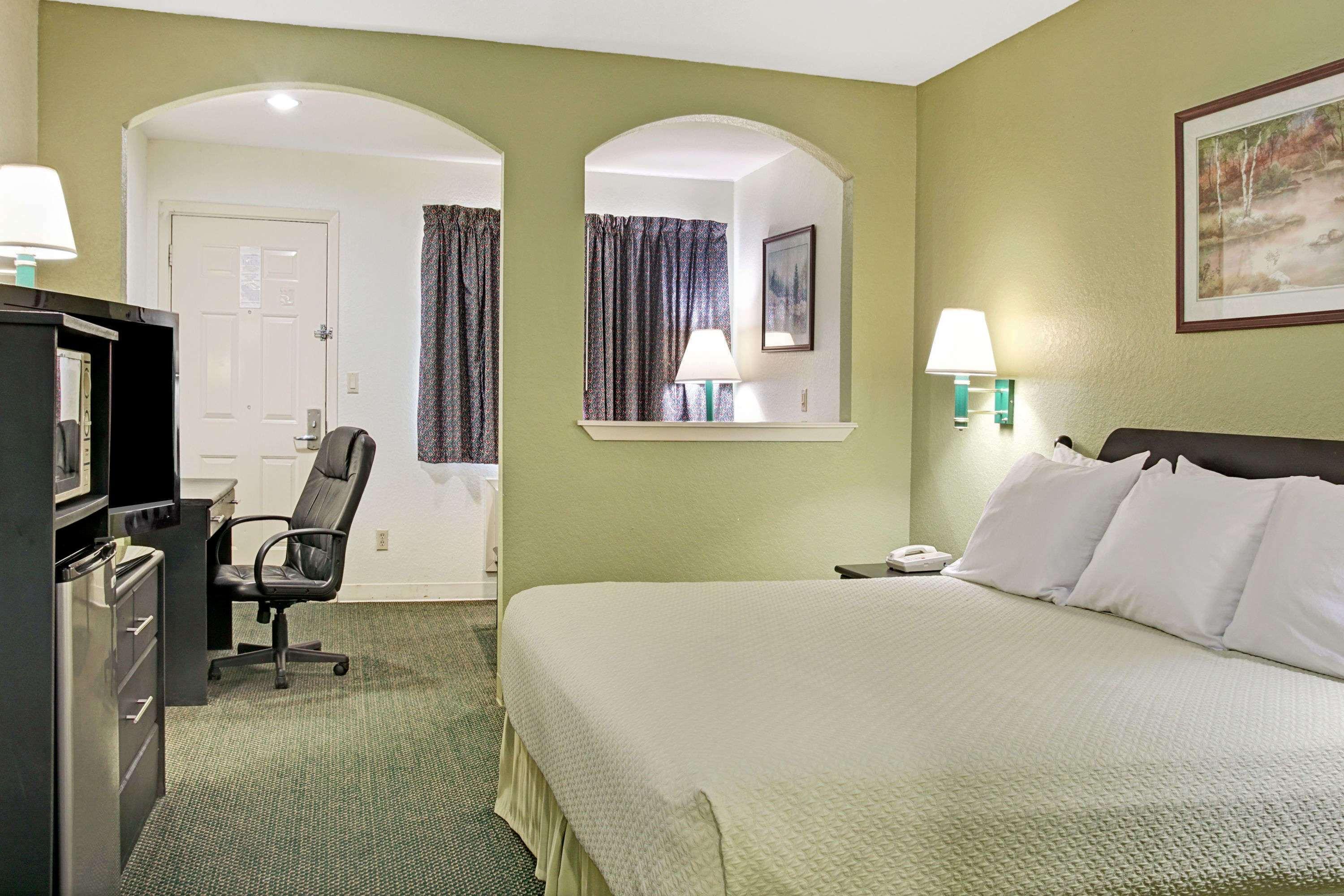 Days Inn By Wyndham El Campo Tx Exteriér fotografie