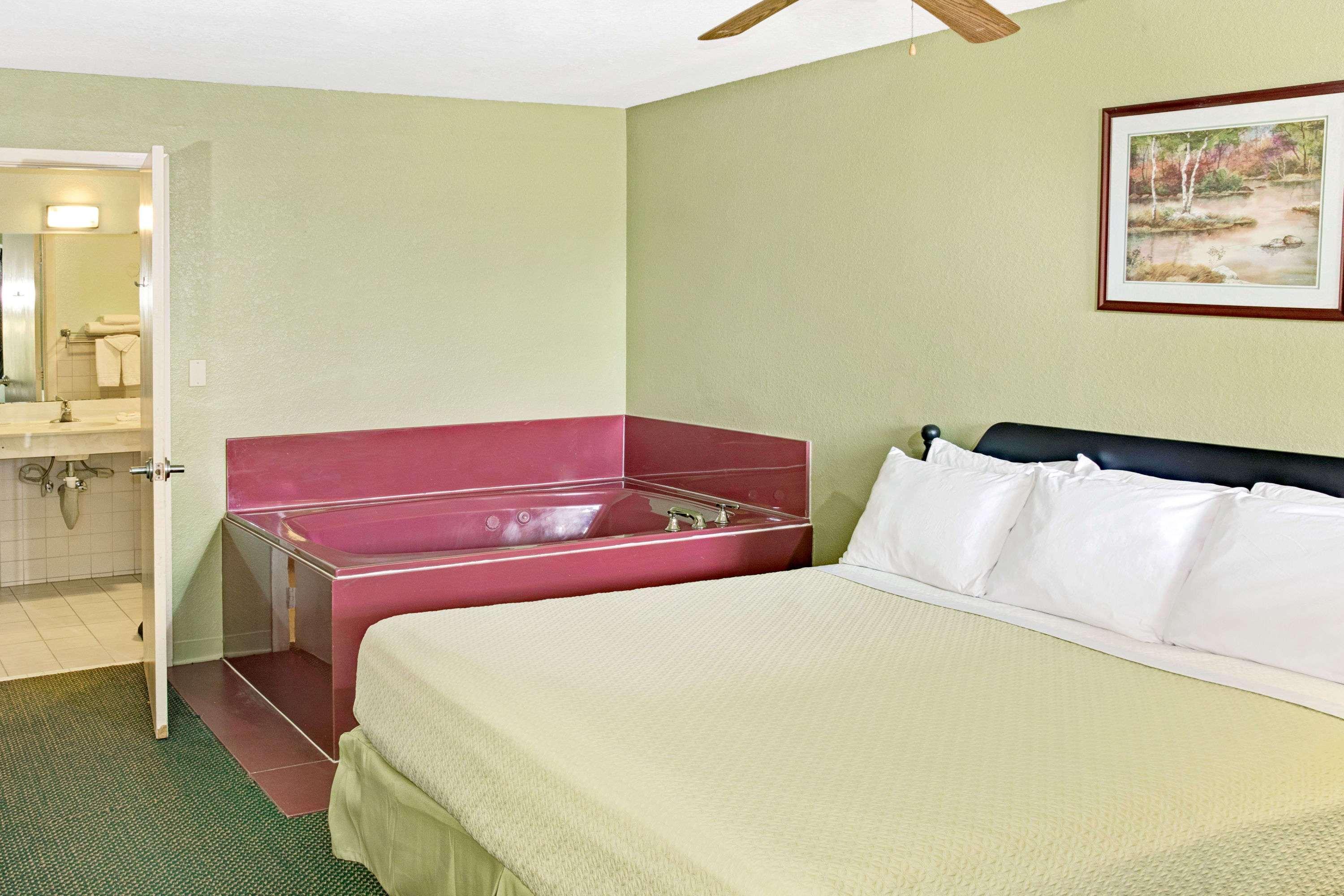 Days Inn By Wyndham El Campo Tx Exteriér fotografie